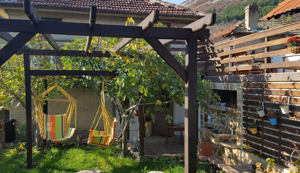 Hotel The Wild Fig à Choumen Extérieur photo